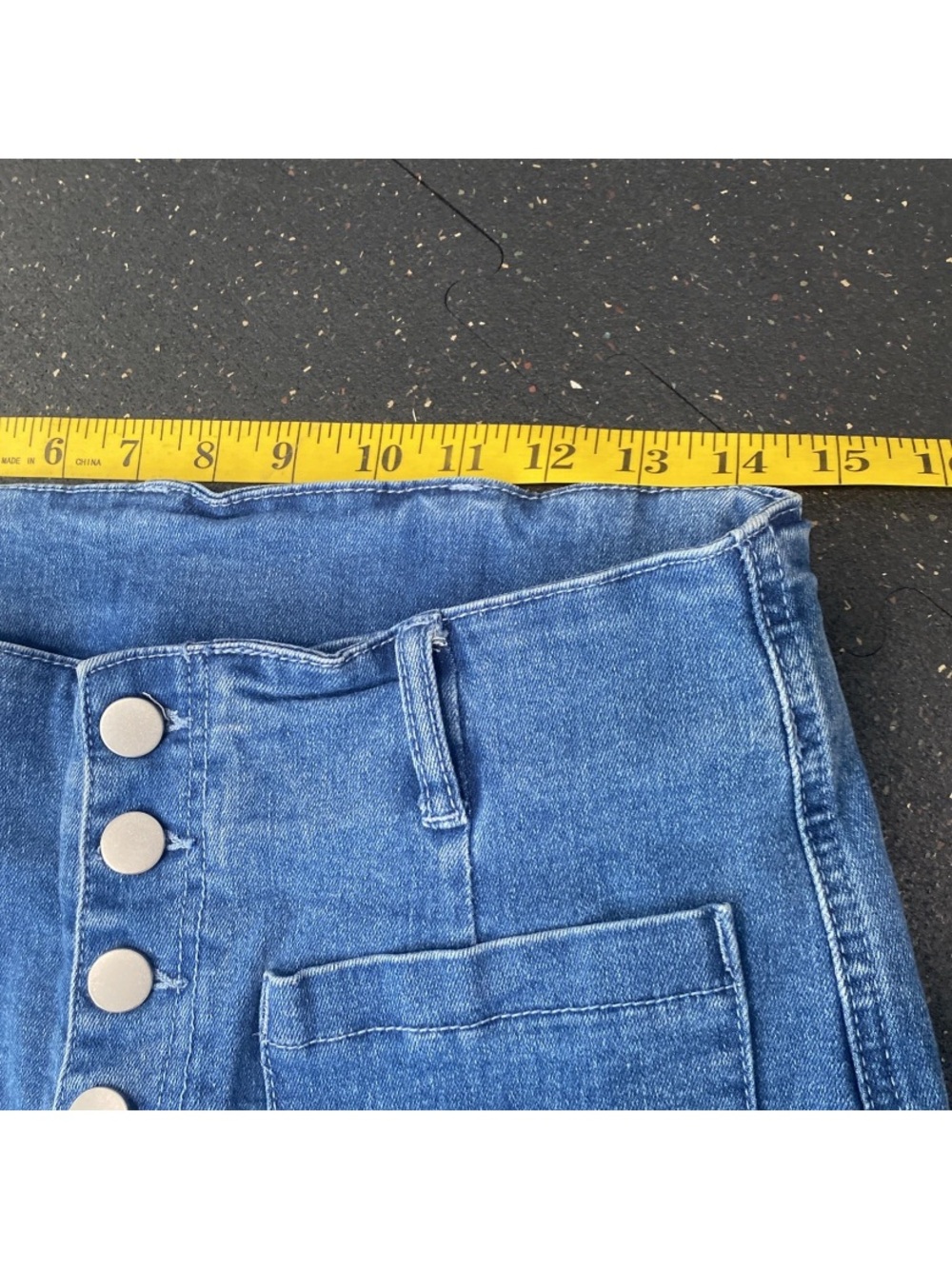 High-Waist Wide Leg Women’s Jeans Denim Retro Button design - Picture 6 of 14